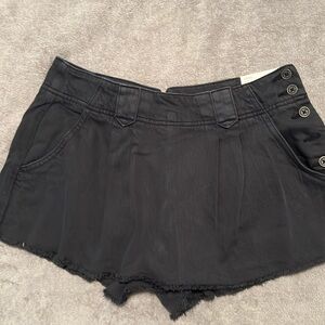 American Eagle Skott